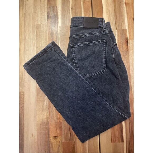 Everlane The ’90s Cheeky® Straight Jean - Picture 2 of 7